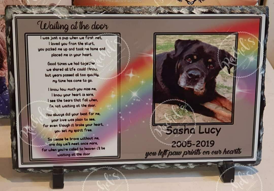 Pet memorial photo slate